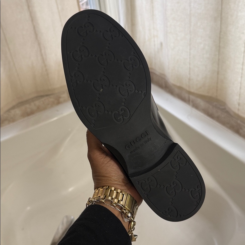 Gucci Black Leather Horsebit Loafers - Picture 5 of 7